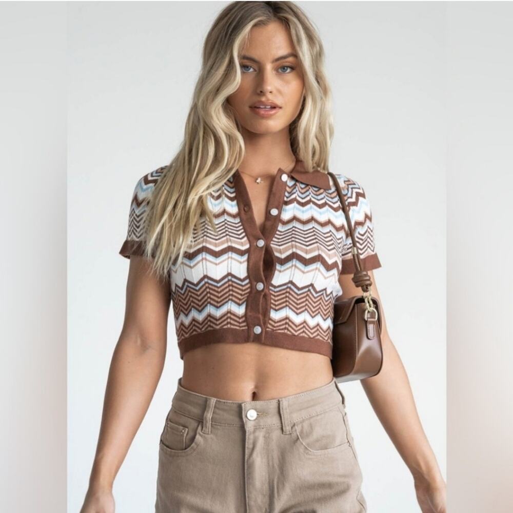 Princess Polly Idris sweater top, size XS/Small, button front, collar, brown